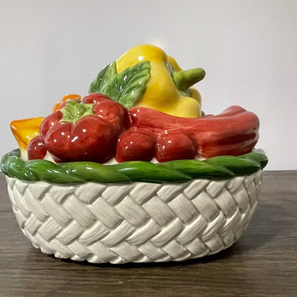 Fitz and Floyd Essentials Pepper Gourmet Ceramic Covered Dish Basket Trinket‎